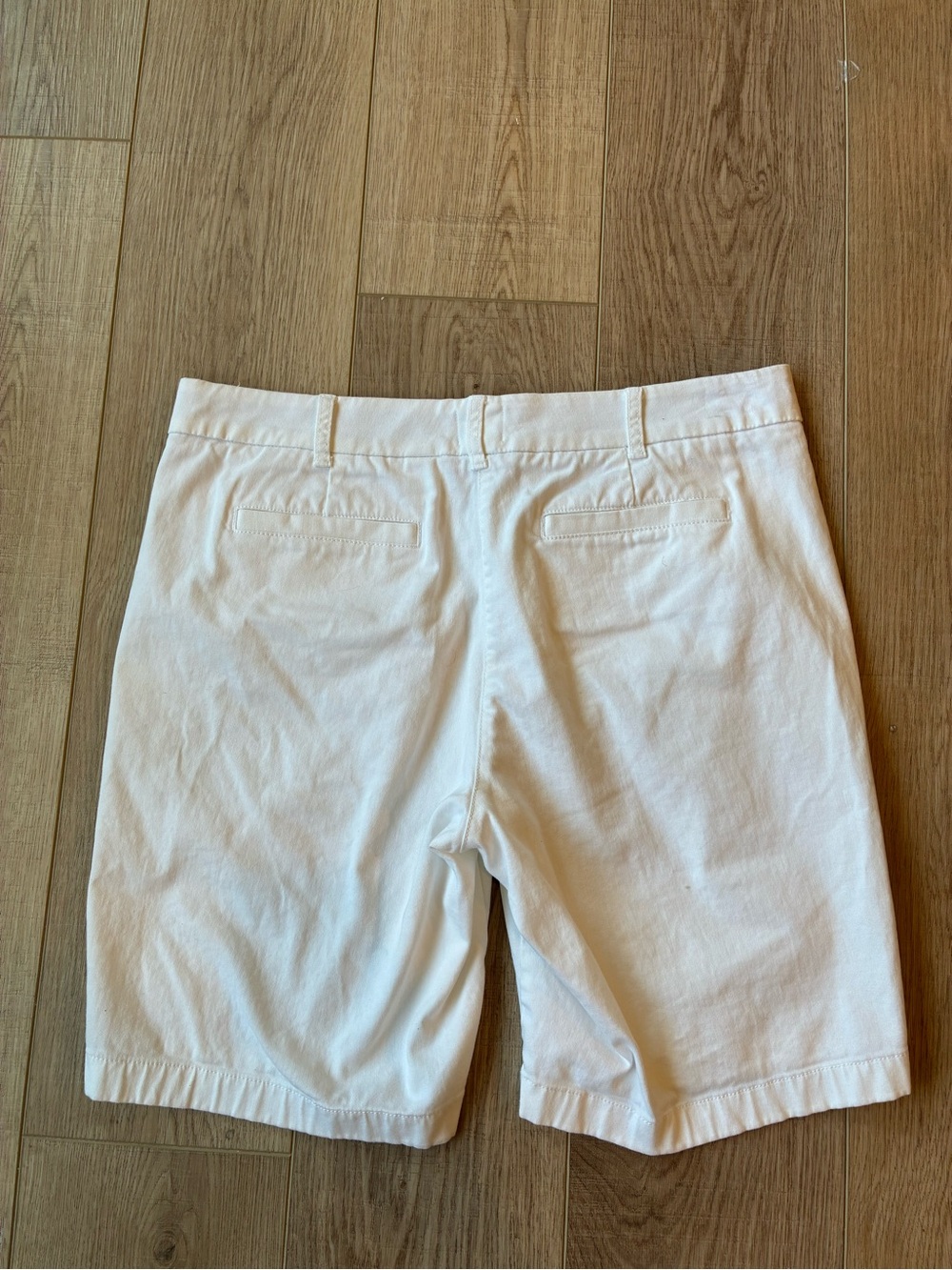J crew Women's White cotton stretch Shorts 10 inch inseam preppy size 12 capsule - Picture 2 of 7